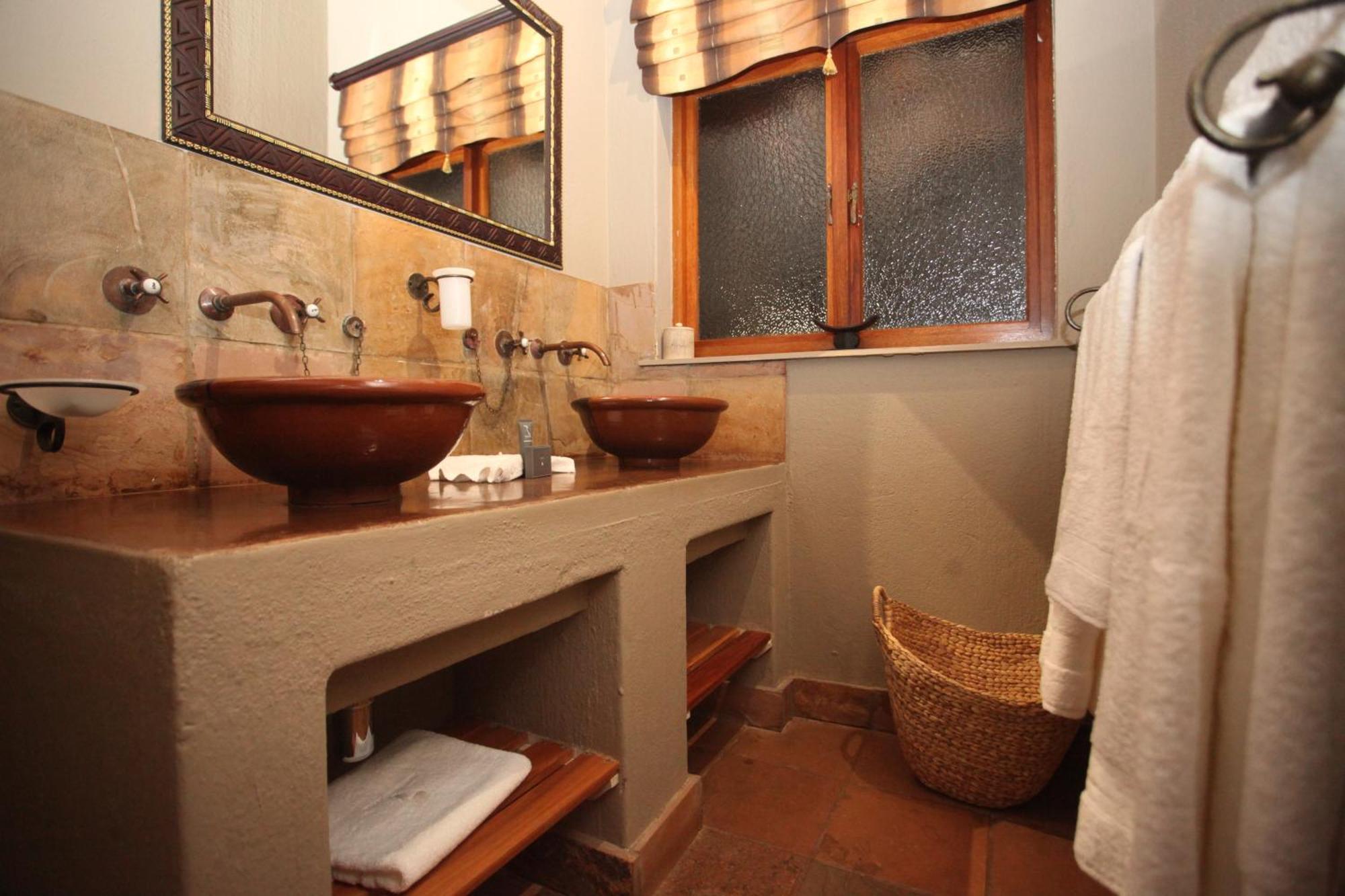 Matingwe Lodge Hartbeestfontein 外观 照片