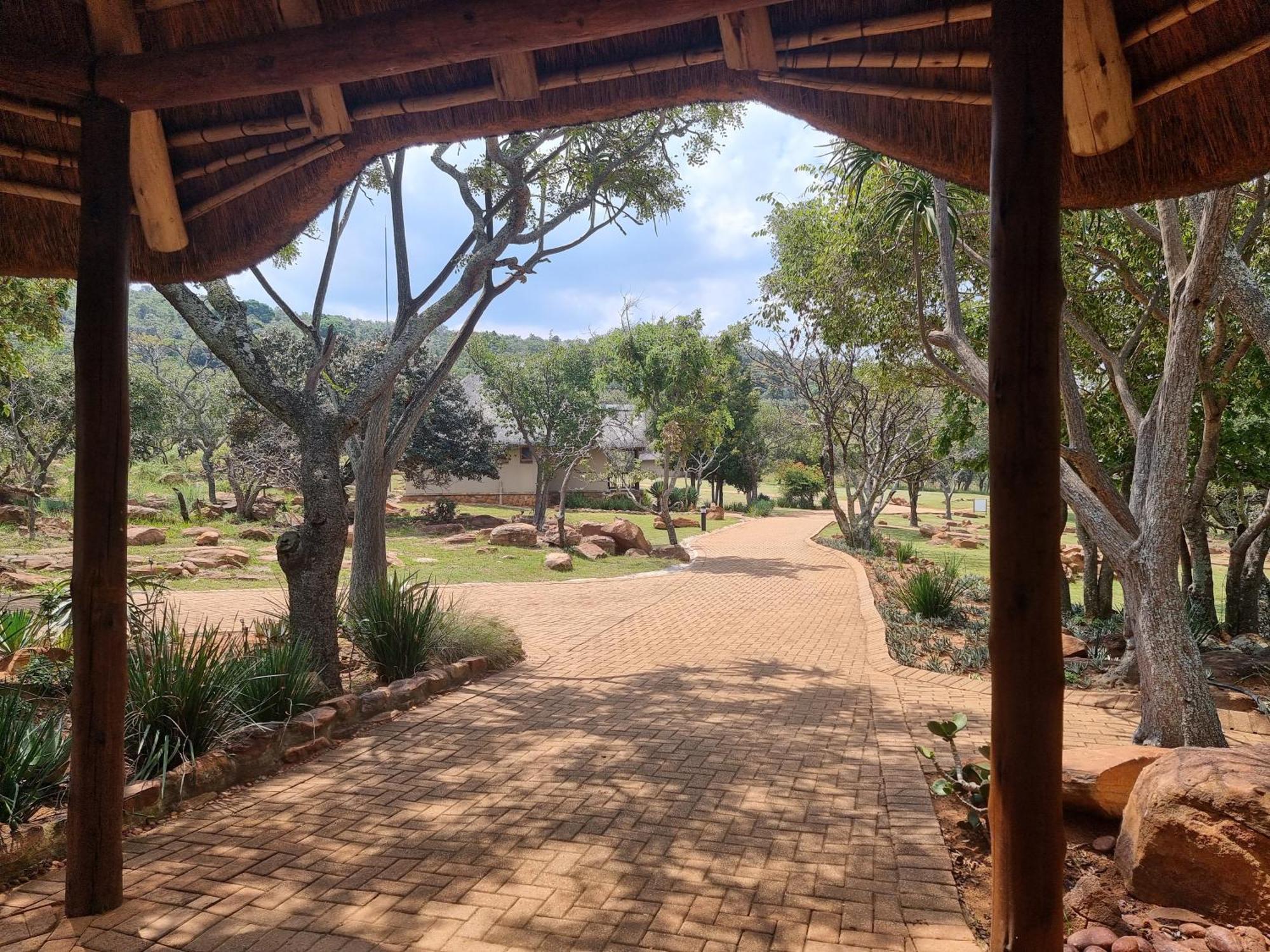 Matingwe Lodge Hartbeestfontein 外观 照片